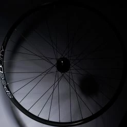 Mavic URBAN E-Speedcity 1 700 CL 12x142 Roue Arrière Shimano 5 Mavic URBAN E-Speedcity 1 700 CL 12x142 Roue Arrière Shimano -Roues Soldes Magasin Mavic URBAN E Speedcity 1